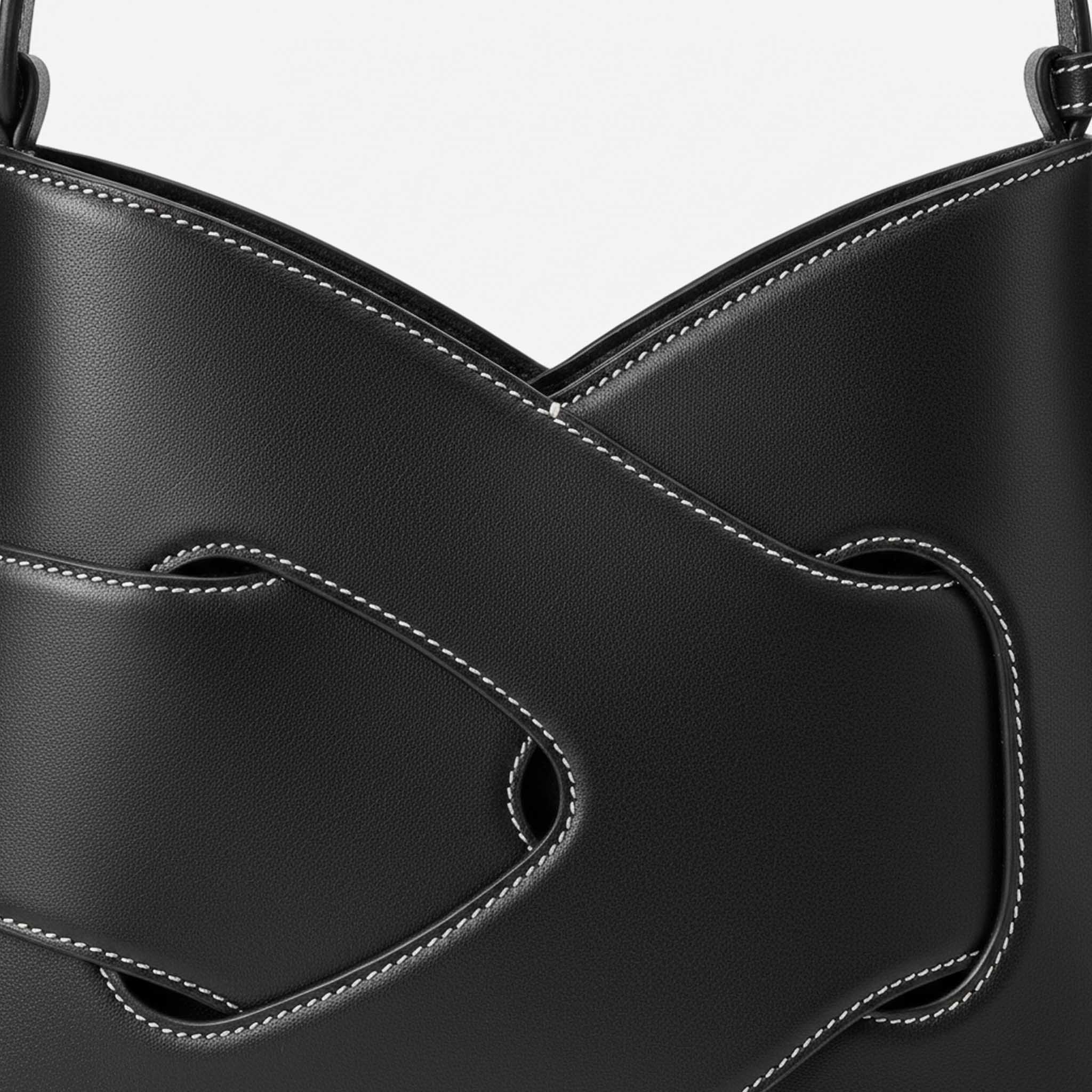 Velisse Shoulder Bag